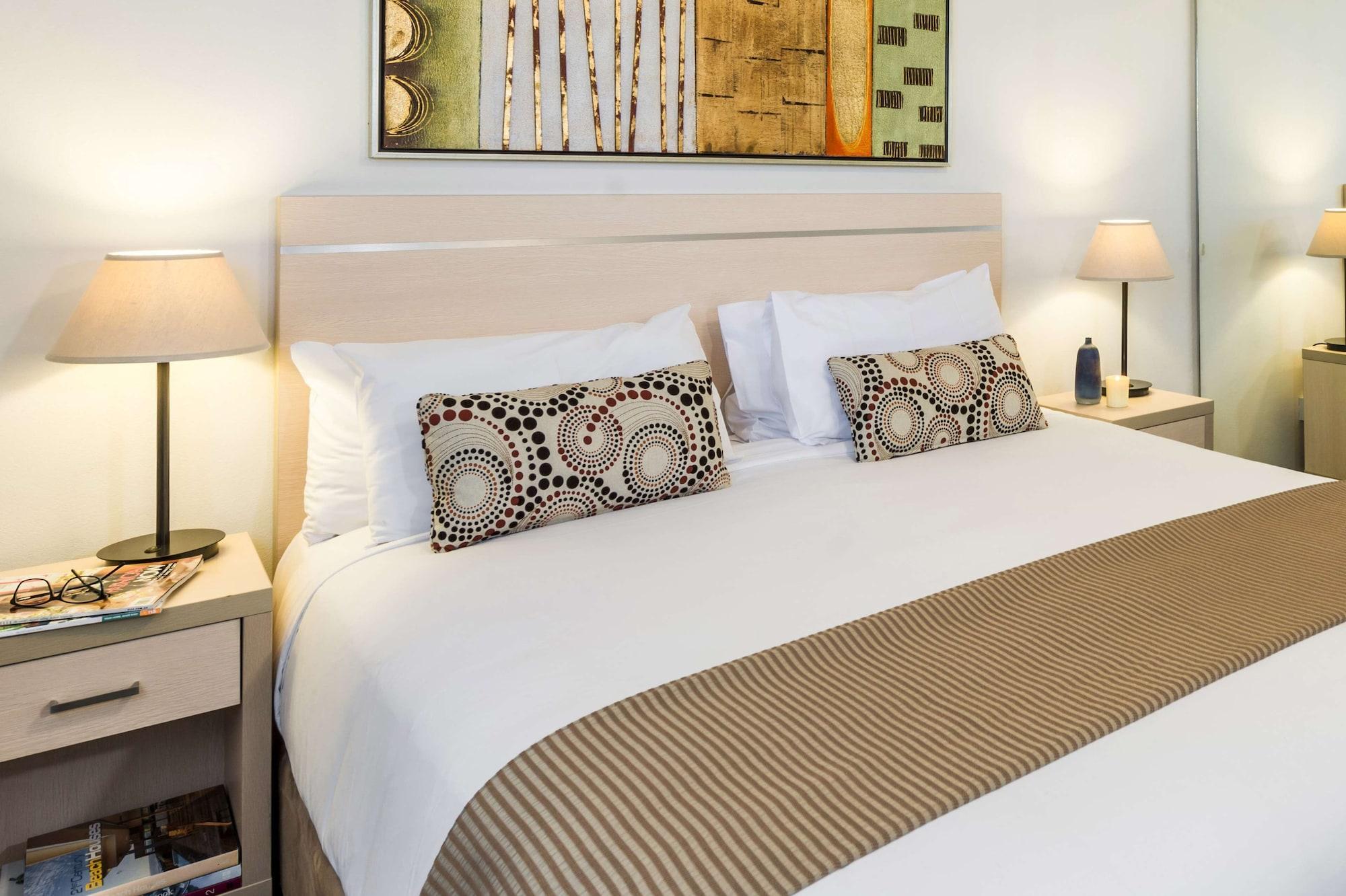 Oaks Sydney Castlereagh Suites Exterior photo