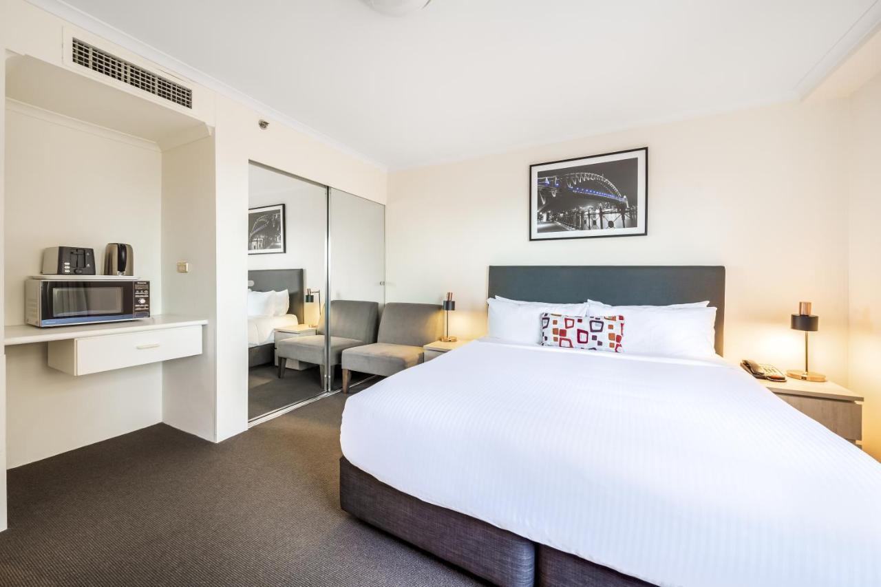 Oaks Sydney Castlereagh Suites Exterior photo