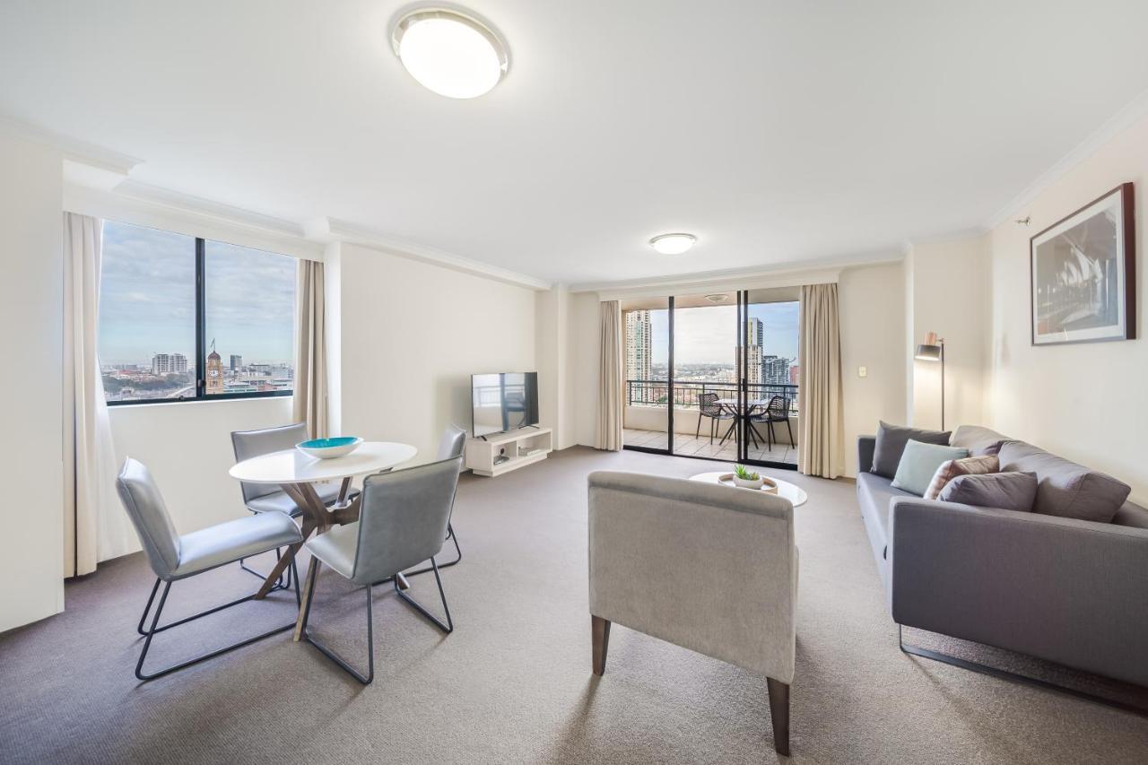 Oaks Sydney Castlereagh Suites Exterior photo