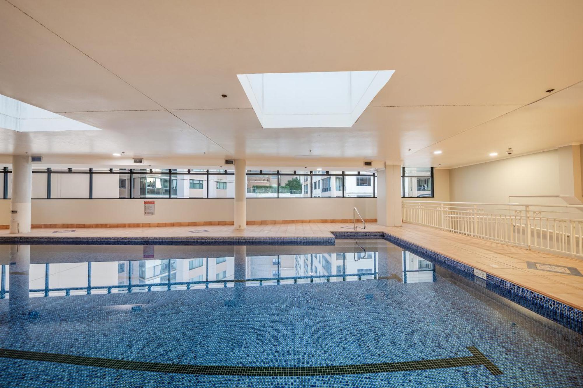 Oaks Sydney Castlereagh Suites Exterior photo