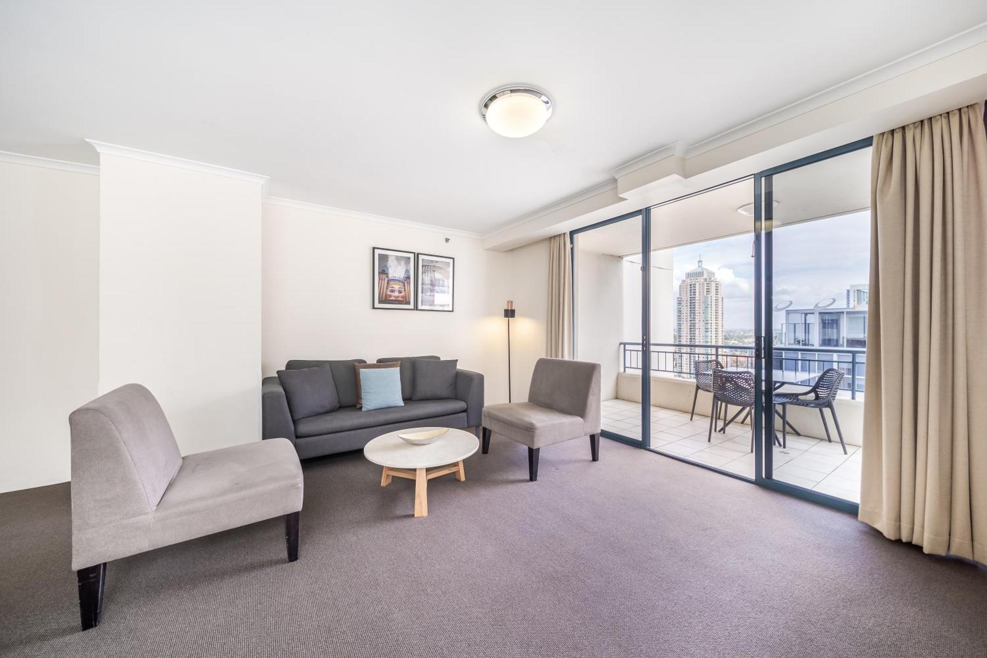 Oaks Sydney Castlereagh Suites Exterior photo