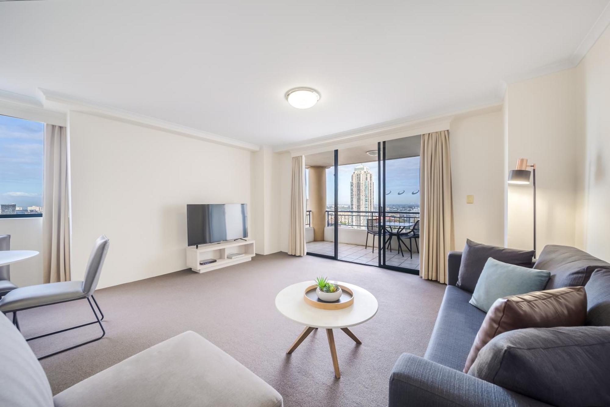 Oaks Sydney Castlereagh Suites Exterior photo