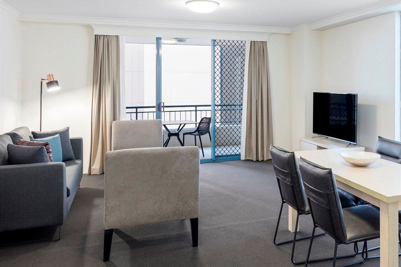 Oaks Sydney Castlereagh Suites Exterior photo